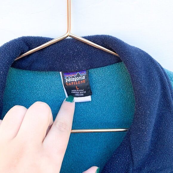 Patagonia Capilene Teal Navy Quarter Zip Pullover - Picture 4 of 9